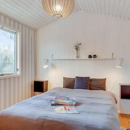 Cozy Summer House Close To The Water, * Stroby Egede